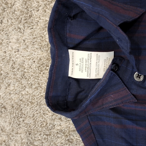 Boys button down shirt - Picture 2 of 4